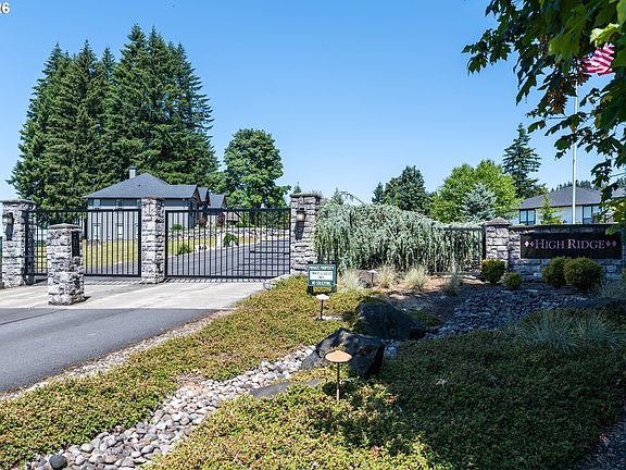 3rd image of 669 Sommerset Rd #36