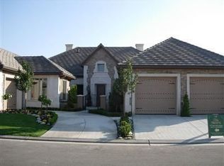 11242 N Knotting Hill Dr, Fresno, CA