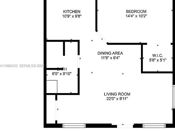 2nd image of 2415 Pierce St