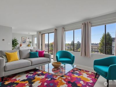 10106 Greenwood Avenue N #203, Seattle, WA, 98133