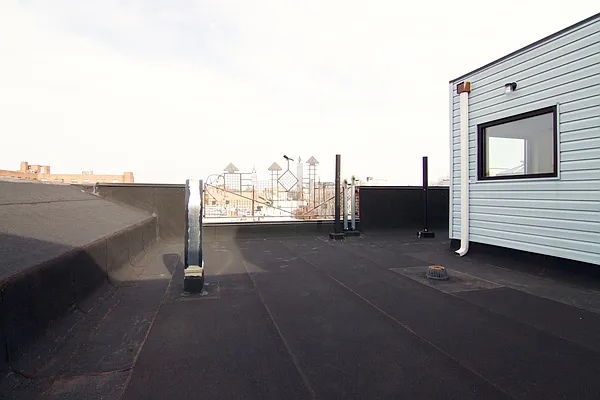 Rented by Nooklyn NYC LLC | media 72