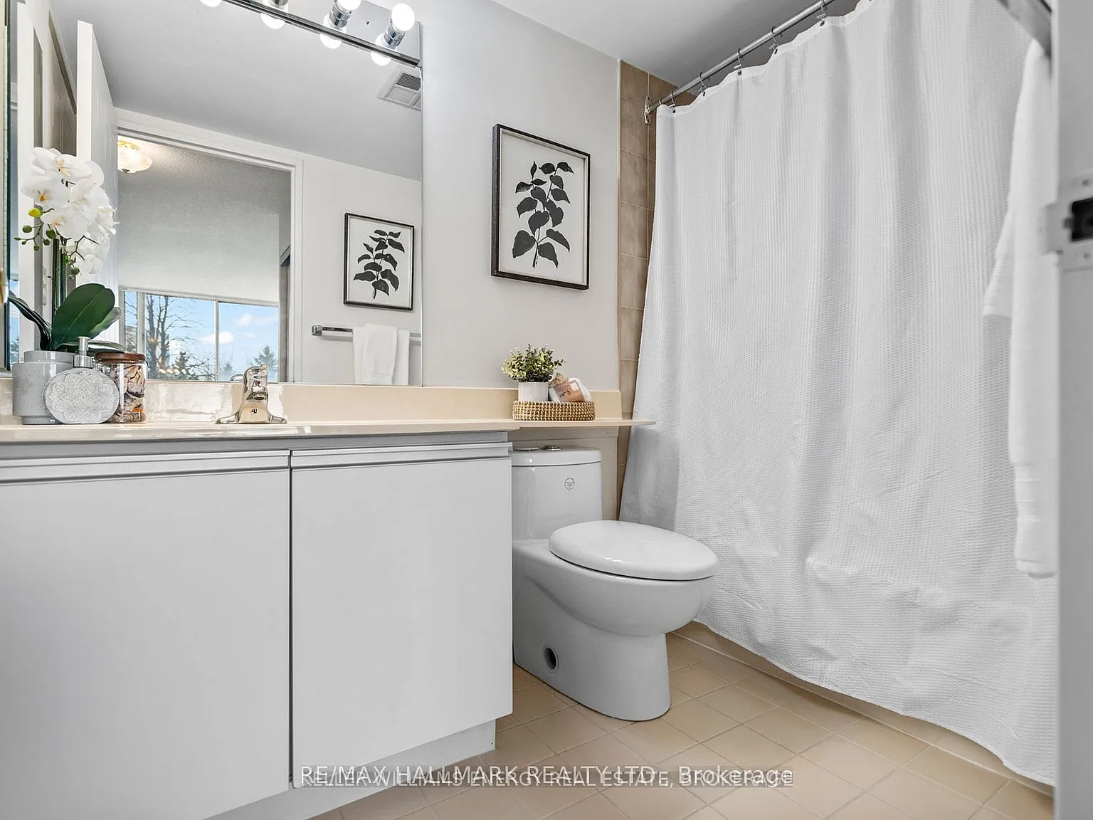 2 bed, $3,100 — Photo 3