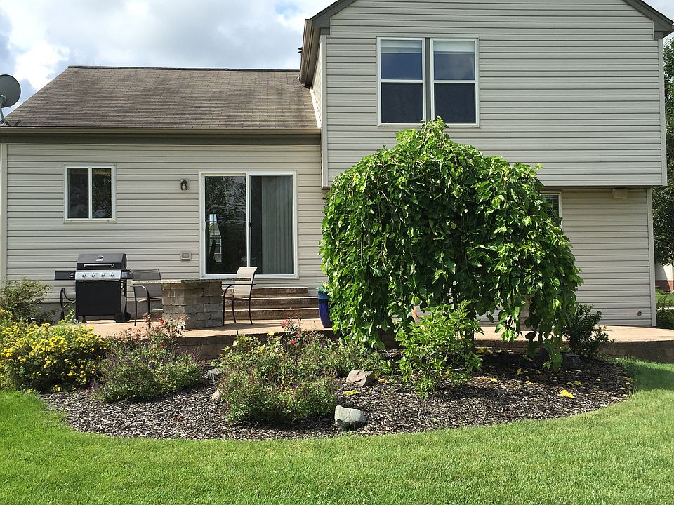 1st image of 9789 Ravenshire Dr