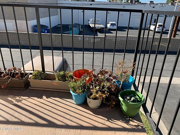 2nd image of 2033 Calle La Sombra Unit 4