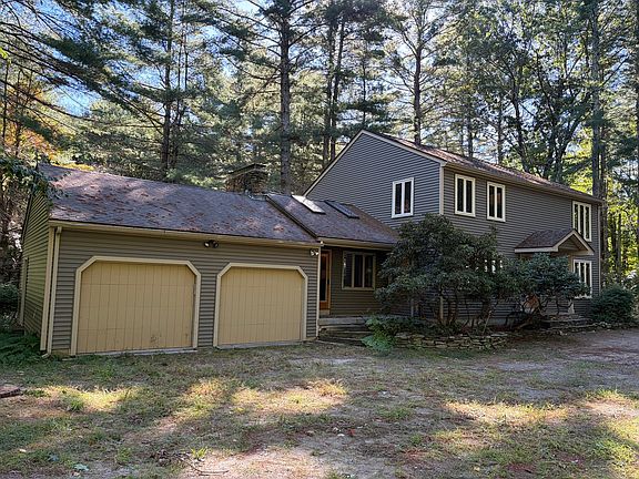 2nd image of 23 Forest St