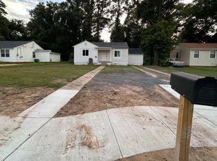 2513 N Robison Rd, Texarkana, TX 75501