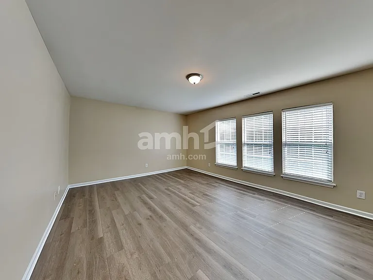 516 Littleport Dr — Photo 17