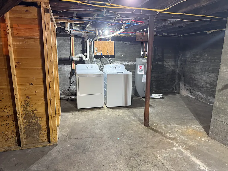 88 New Rochester Rd — Photo 20