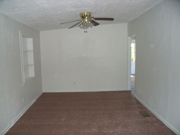 5th image of 4324 Detaille Dr