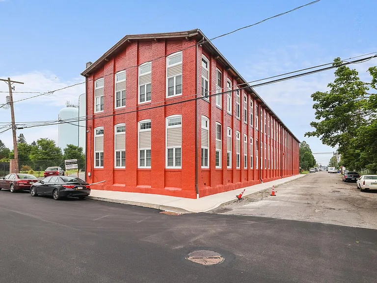 633 McKinley St #201 — Photo 33