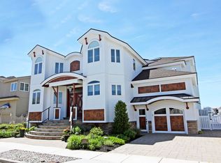 10109 Sunrise Dr, Stone Harbor, NJ 08247