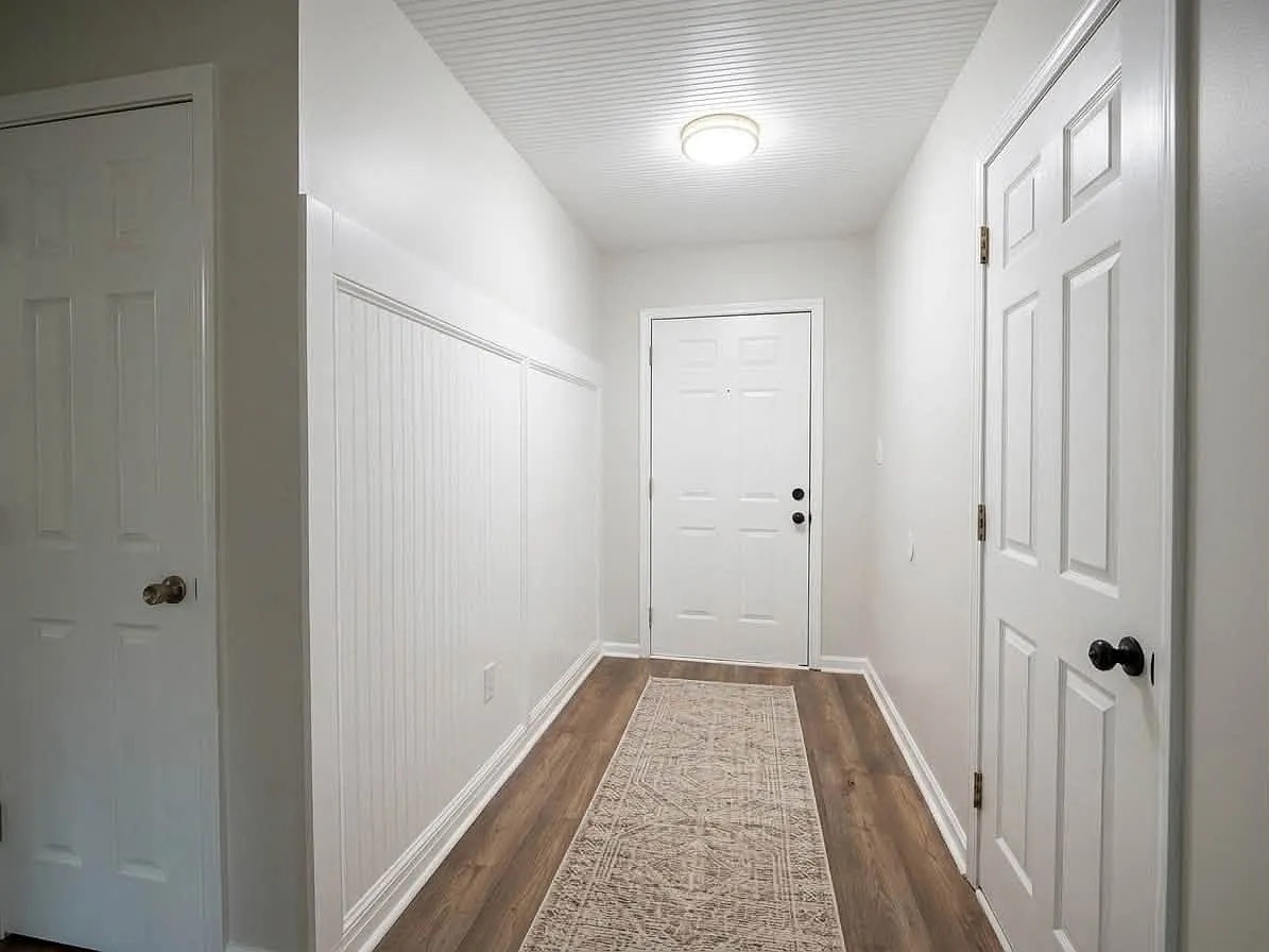 3 bed, 1400 sqft, $1,700 — Photo 2