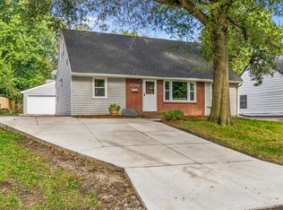 7303 SW 17th St, Des Moines, IA 50315