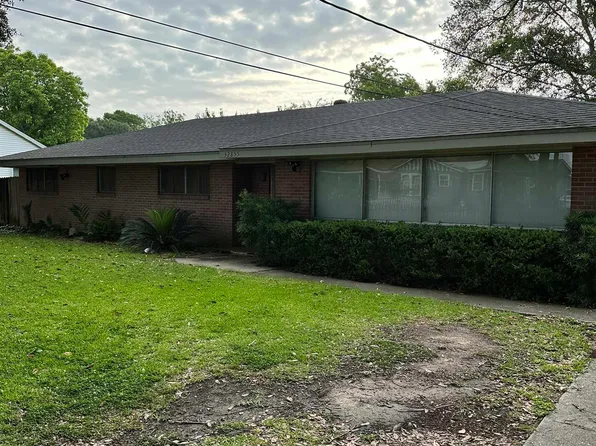 32855 Adams Dr, White Castle, LA 70788