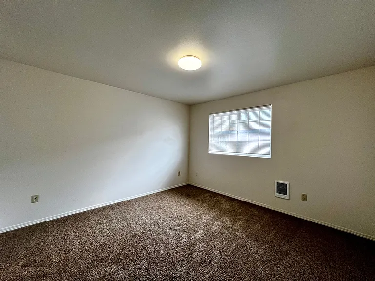 1409 Folsom Ave — Photo 15