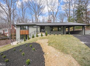 6326 Cavalier Corridor Dr, Falls Church, VA 22044