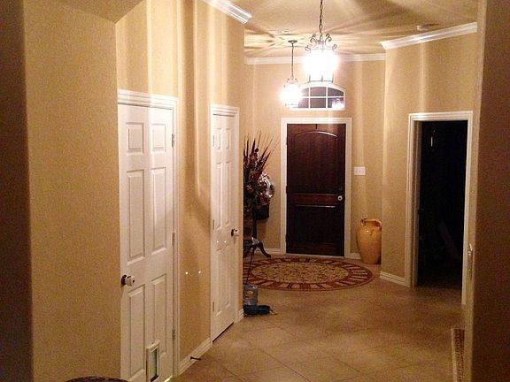 Front Hallway Rear facing