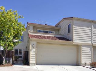 1082 Hay Ct, Milpitas, CA 95035