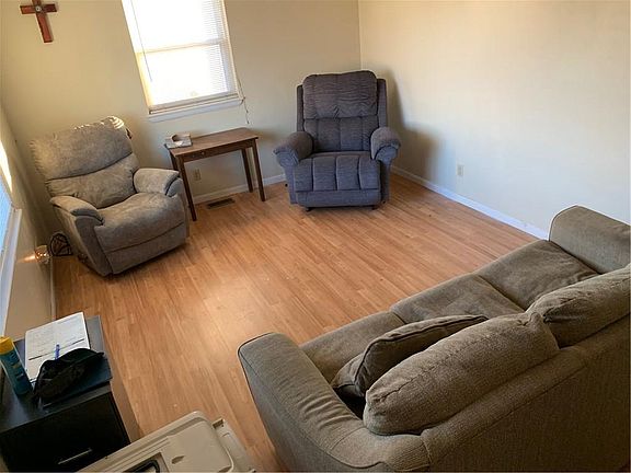 2nd image of 1506 Dianna Dr