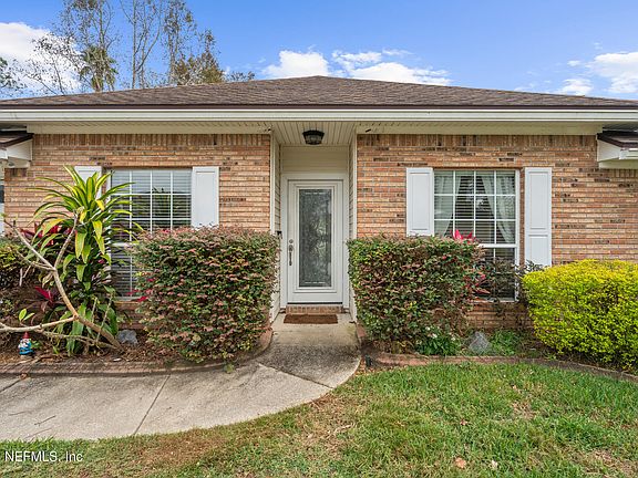 2nd image of 2085 HOVINGTON Circle E