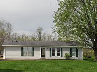 4012 E Everton Rd, Connersville, IN 47331