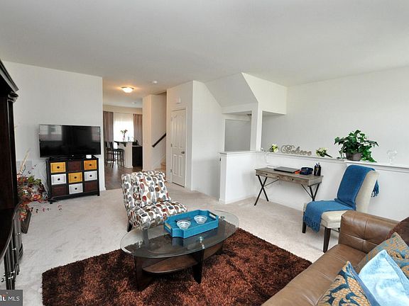 5th image of 95 Creekside Way #42