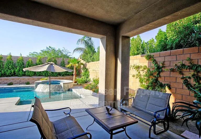 74565 Tesla Dr — Photo 31