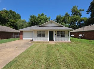 108 Poplar St, Dardanelle, AR 72834