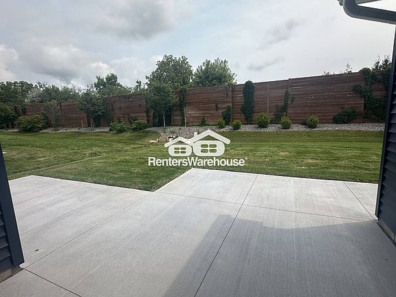 3rd image of 6766 Ivy Wood Ave