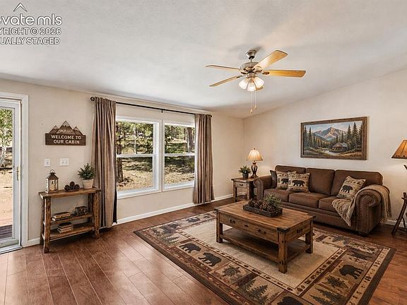 3rd image of 331 Rhyolite Ln