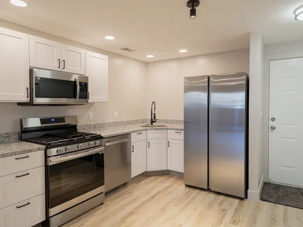 5600 Meadow Ln #144, South Ogden, UT 84403