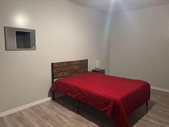 Full Sized Bed