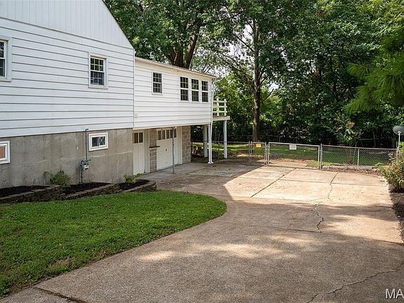 4th image of 333 State St