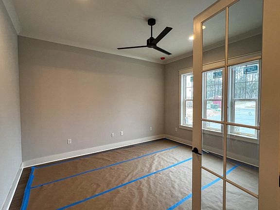 5th image of 175 Caraway Dr