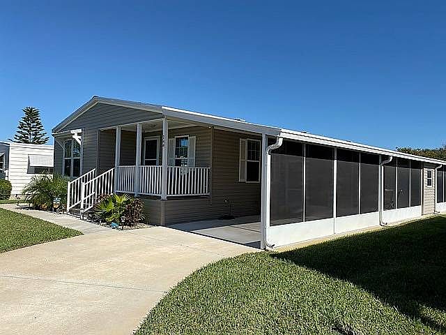 1st image of 144 E Sterling Way