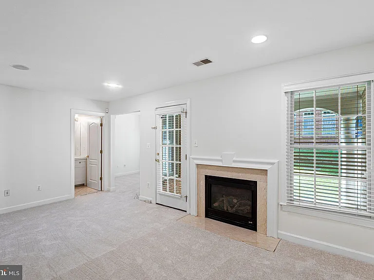 7720 Spoleto Ln — Photo 47