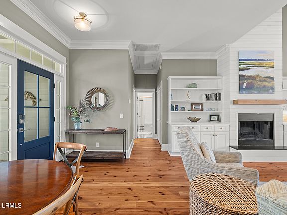 5th image of 30 Lakeview Lane