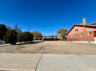 127 9th St SW, Albuquerque, NM 87102