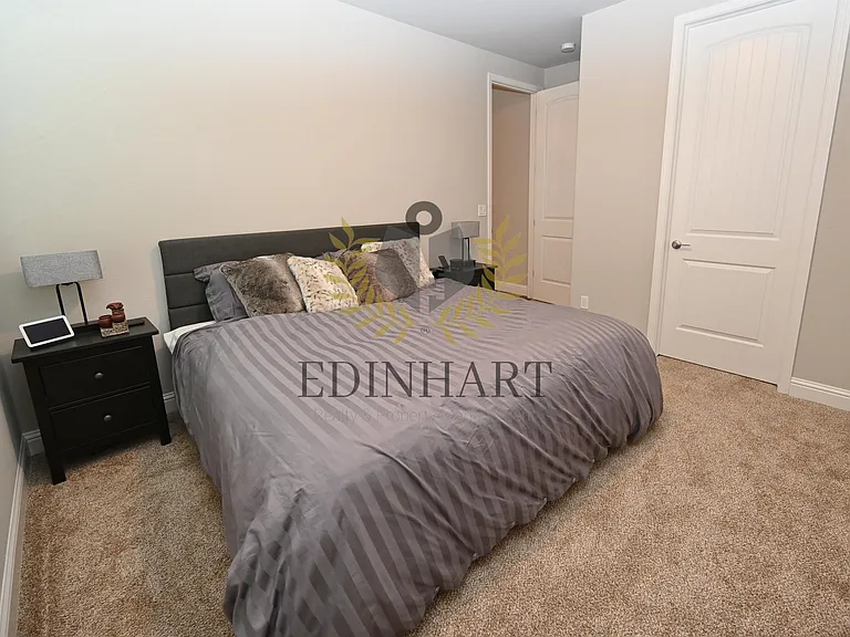 1439 E Via Albero Dr — Photo 28