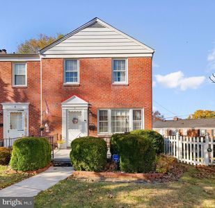 8 Winthrop Ct, Towson, MD, 21204