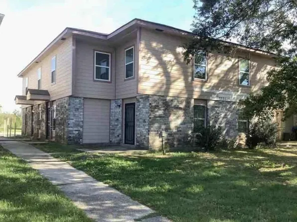 7721 S Coronet Ct, New Orleans, LA 70126