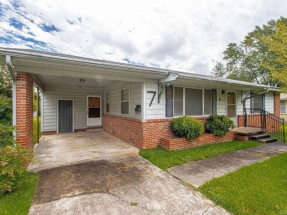 4th image of 7 Meadowbrook Dr