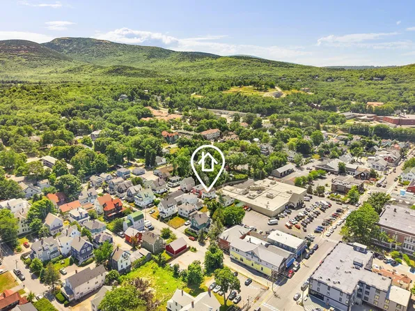 54 Greeley Avenue, Bar Harbor, ME 04609