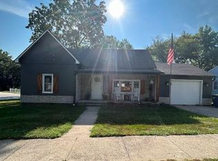 101 Liberty Rd, Smithville, MO 64089