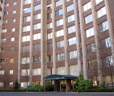 5th image of 4455-4465 Douglas Ave #8M