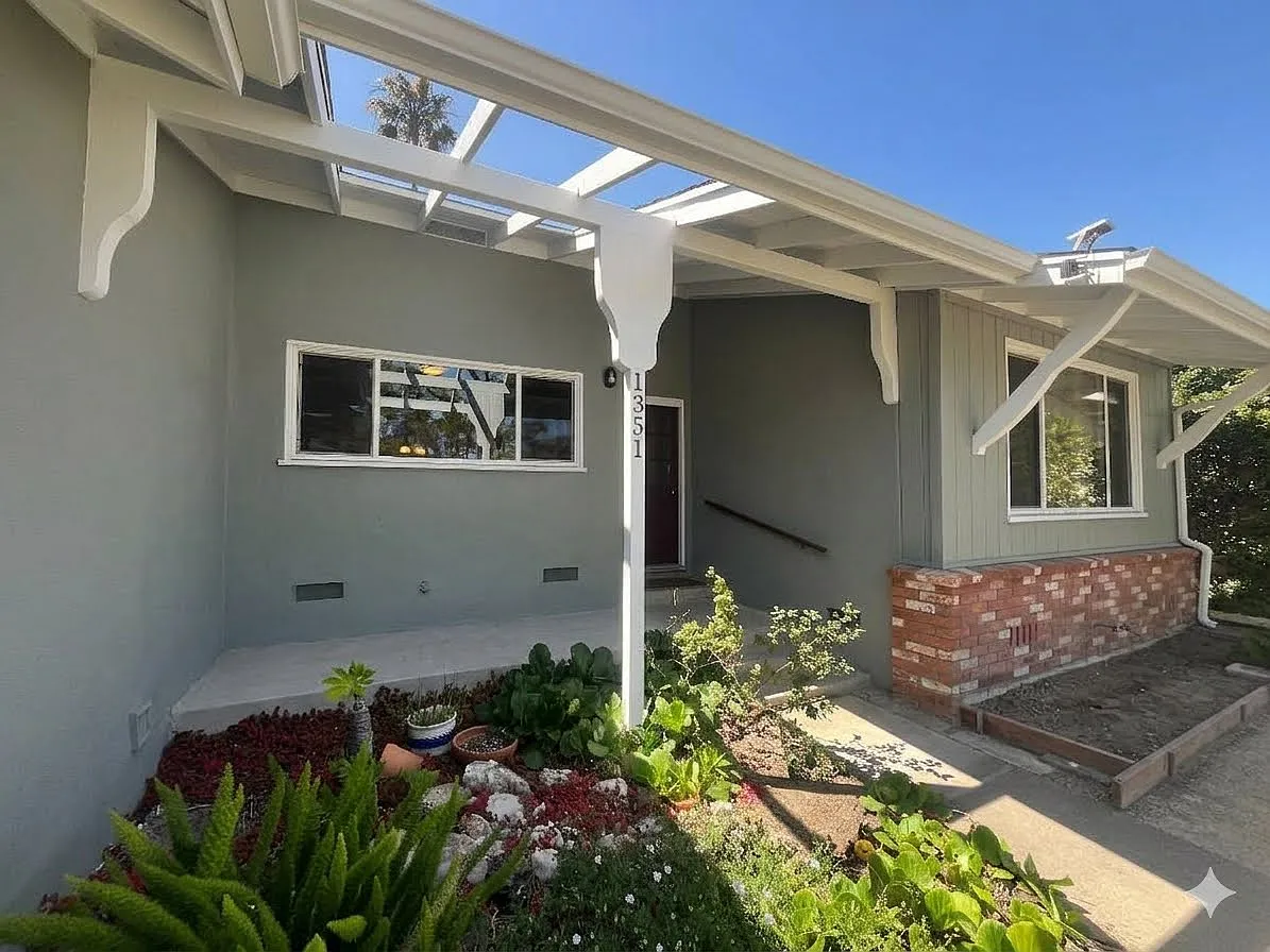 4 bed, 1657 sqft, $5,100 — Photo 2