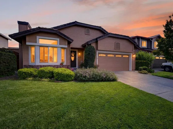 8536 Planetree Drive, Windsor, CA 95492