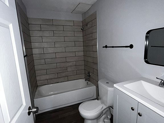 5th image of 1011 E White Ave #1