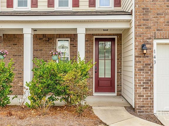 4th image of 143 Arusha Avenue