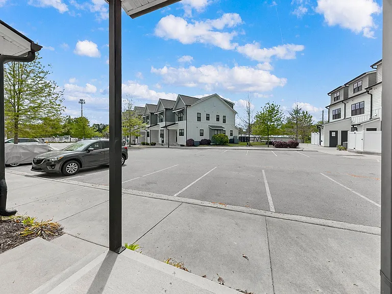 6820 Milligan Way — Photo 31